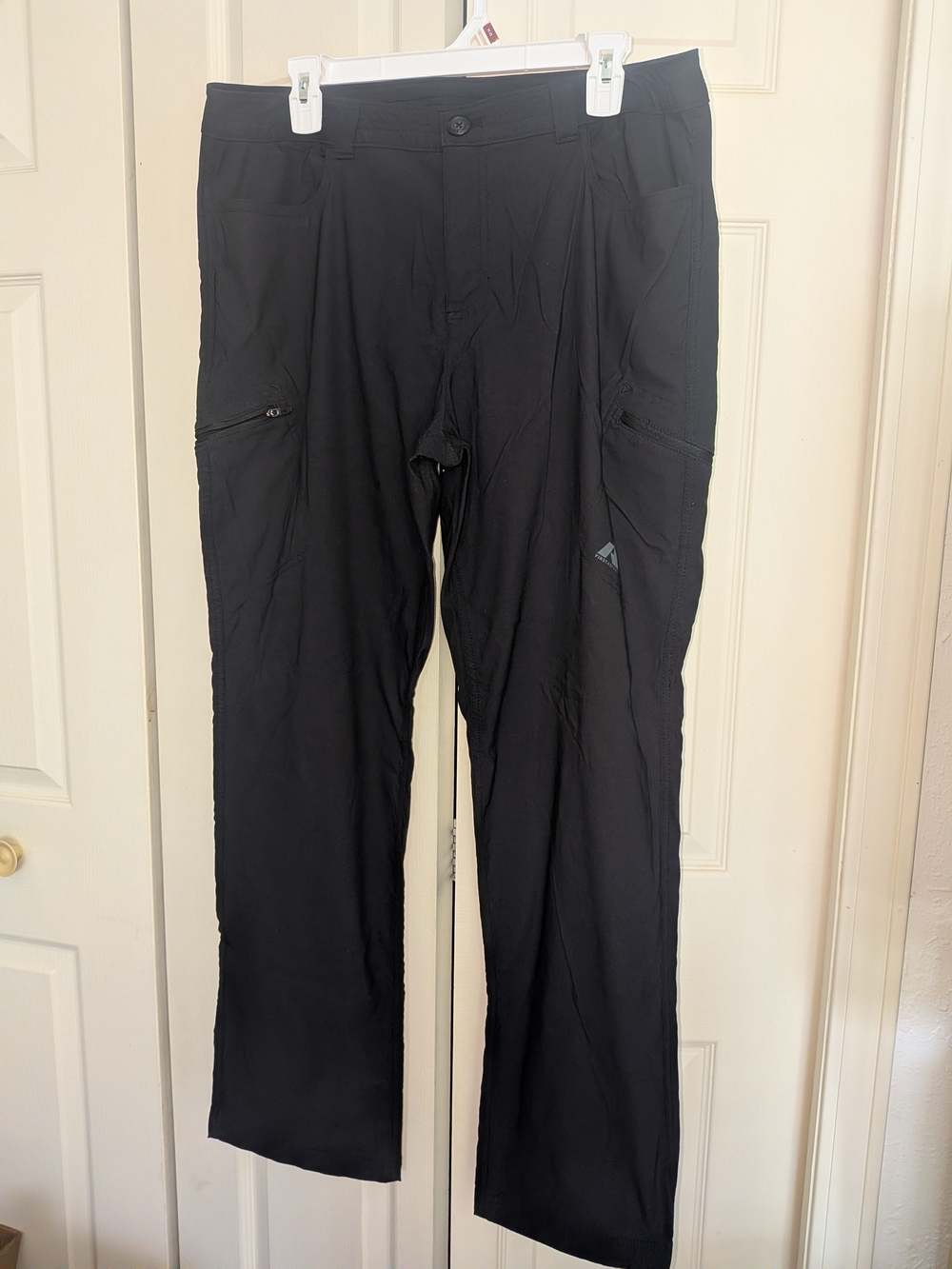 Eddie Bauer Black Women's Travel Cargo Trousers